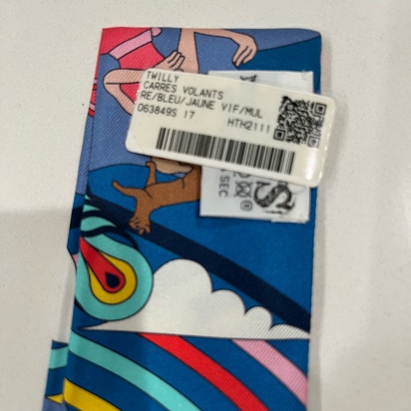 NWT Hermes le Carres Volantes silk twilly ribbon scarf Blue White Yellow - Picture 6 of 6
